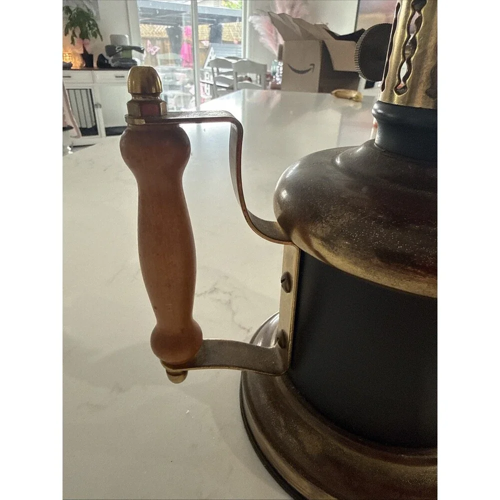 1890 Hurricane Shade Lamp Underwriters Laboratories